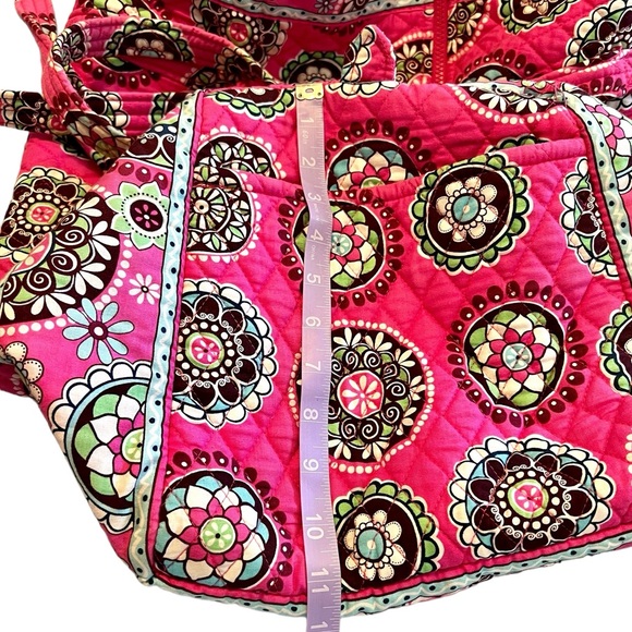 Vera Bradley Large Quilted Duffle Bag Pink Floral Paisley Long Handles, Zip Top - Picture 8 of 11